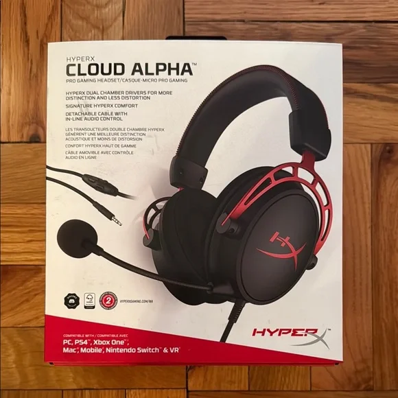 HYPEX Cloud Alpha Pro Gaming Headset - Over-Ear Headphones with mic - Picture 1 of 3